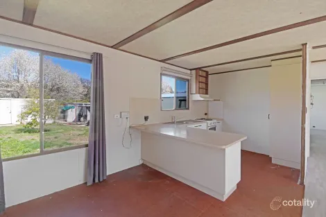 Property photo of 14 Griffin Avenue Mansfield VIC 3722