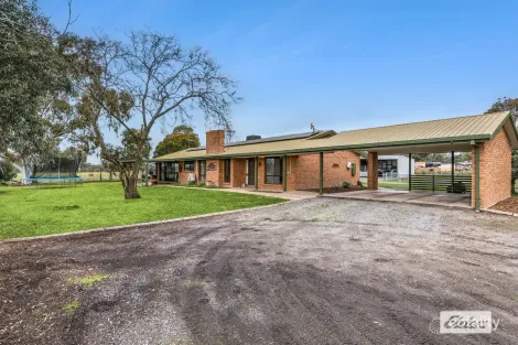 Property photo of 143 Horns Access Road Chiltern VIC 3683