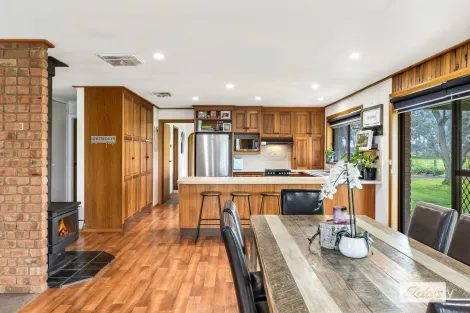 Property photo of 143 Horns Access Road Chiltern VIC 3683