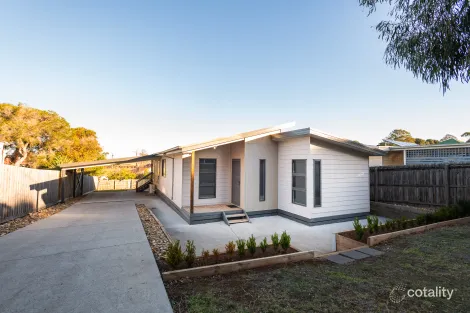 11 Hallway Dr, Wimbledon Heights, VIC 3922