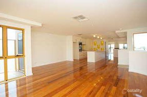 Property photo of 10 Parkside Crescent Seaholme VIC 3018