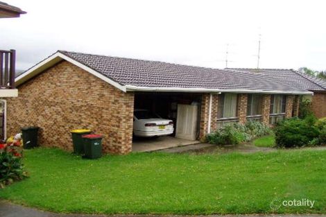 Property photo of 30 Cameron Crescent Kiama Downs NSW 2533