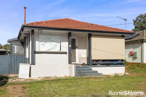 Property photo of 17 Wau Place Ashmont NSW 2650