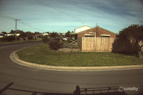 Property photo of 26 Kimberley Avenue Drysdale VIC 3222