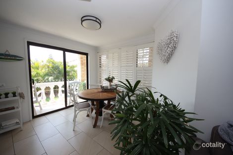Property photo of 2/28 Dudley Street Mermaid Beach QLD 4218
