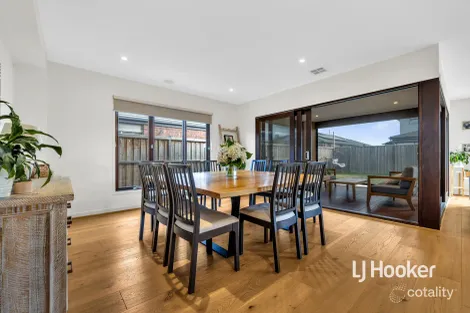 Property photo of 19 Wicker Street Werribee VIC 3030