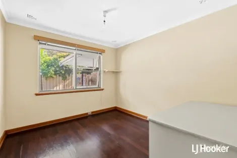 Property photo of 14 Glanton Way Dianella WA 6059