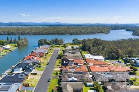 1/60 Kenrose St, Forster, NSW 2428