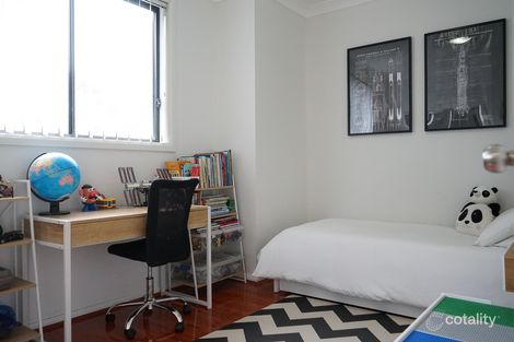 Property photo of 2/18-20 Girraween Road Girraween NSW 2145