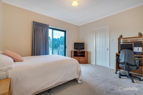 Property photo of 70 Callaway Drive Mickleham VIC 3064