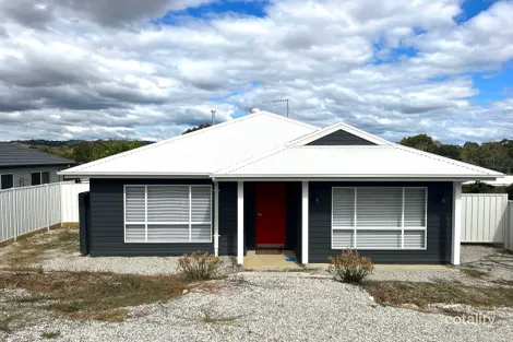 70 Davidson St, Broadford, VIC 3658