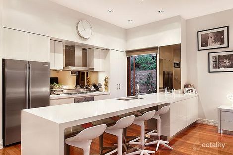 Property photo of 62 Shoobra Road Elsternwick VIC 3185