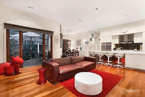 Property photo of 62 Shoobra Road Elsternwick VIC 3185