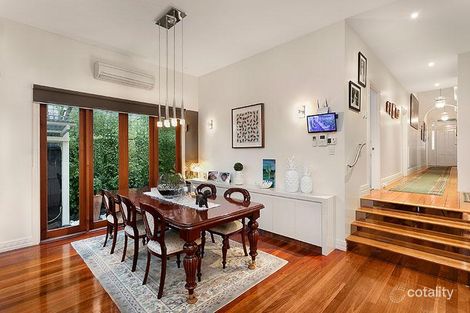 Property photo of 62 Shoobra Road Elsternwick VIC 3185