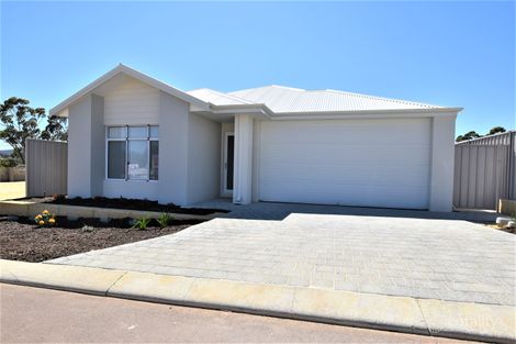 Property photo of 23/32 Gladstone Avenue Swan View WA 6056