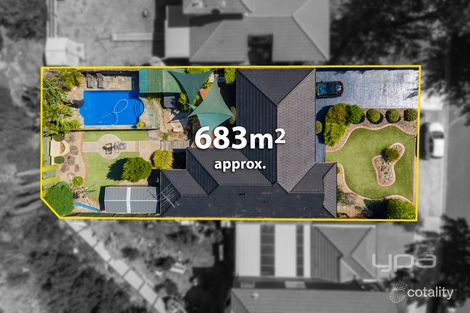 Property photo of 6 Rearden Crescent Roxburgh Park VIC 3064