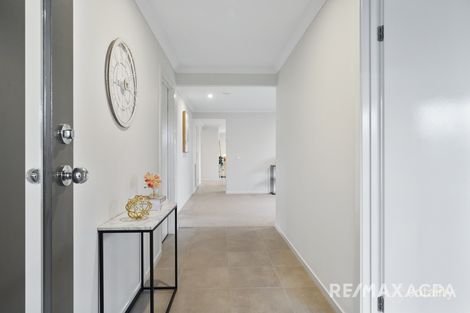 Property photo of 6 Aspect Drive Tarneit VIC 3029