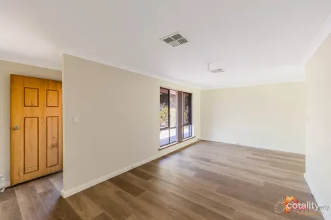 Property photo of 29 Adamson Road Parmelia WA 6167