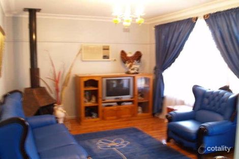 Property photo of 11 Doran Avenue Lurnea NSW 2170