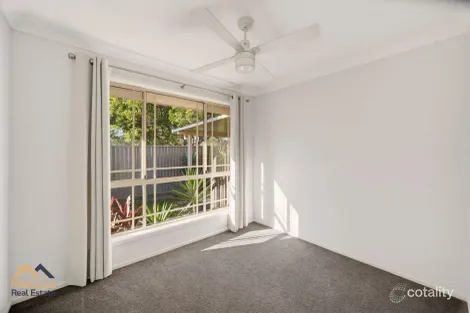 Property photo of 11/17 Gleneon Drive Forster NSW 2428