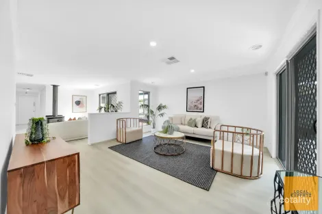 Property photo of 38 Kenswick Drive Hillside VIC 3037