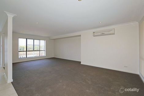 1 Bayridge Heights Dr, Nikenbah, QLD 4655