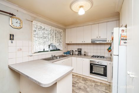 Property photo of 61 Dalman Parkway Glenfield Park NSW 2650