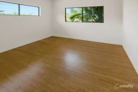 Property photo of 2/9 Rossmann Road Smithfield QLD 4878