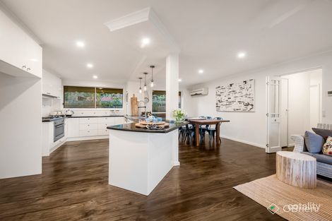 Property photo of 23 Baudelaire Avenue Wantirna VIC 3152