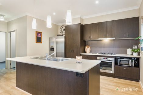 Property photo of 1/70 Sandhurst Boulevard Sandhurst VIC 3977