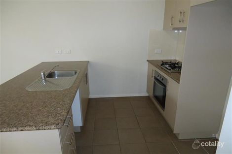 Property photo of 9 Gunyah Place Glenfield Park NSW 2650