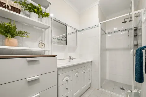 Property photo of 14 Bambridge Street Weetangera ACT 2614