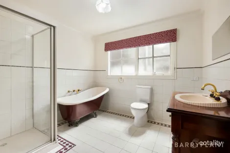 Property photo of 7 Edward Staff Drive Kinglake VIC 3763