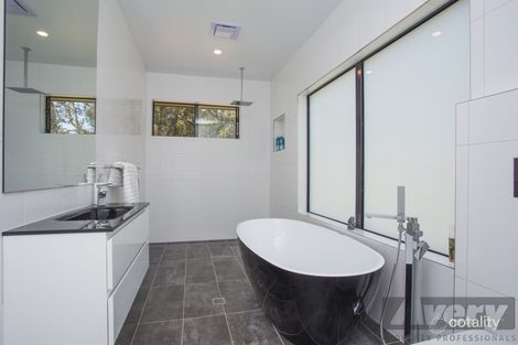 Property photo of 282 Skye Point Road Coal Point NSW 2283