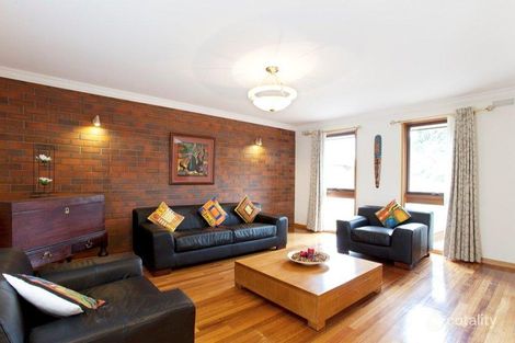 Property photo of 7 Woodworth Close Endeavour Hills VIC 3802