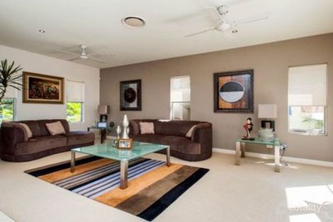 Property photo of 5202 Marine Drive West Hope Island QLD 4212