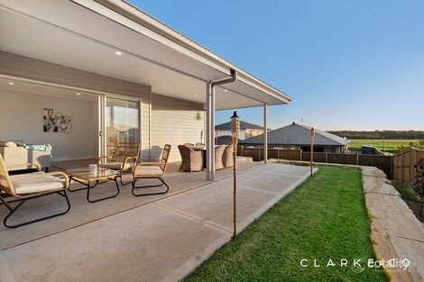 Property photo of 17A Tarragon Way Chisholm NSW 2322