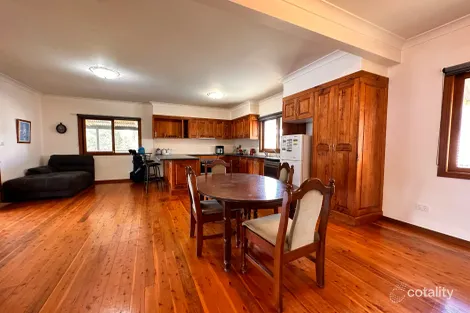 Property photo of 65 Molesworth Street Tenterfield NSW 2372