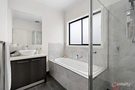 Property photo of 9 Amherst Street Wollert VIC 3750