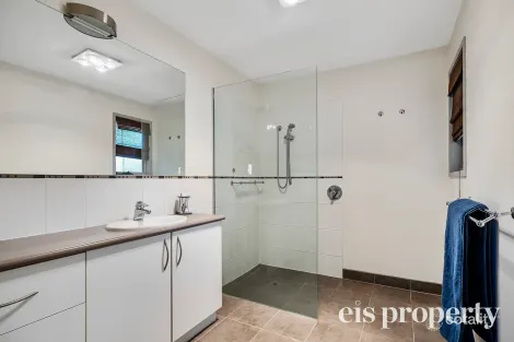 Property photo of 3 Malachi Drive Kingston TAS 7050