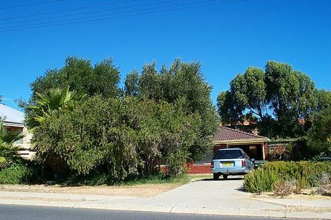 40 Robin Ave, Sorrento, WA 6020