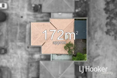 Property photo of 4/16-18 Regans Road Hampton Park VIC 3976