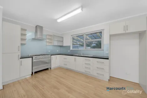 5 Tarton Rd, Holden Hill, SA 5088