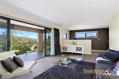 Property photo of 7 Kowa Place Jerrabomberra NSW 2619