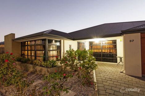 Property photo of 37 Surbiton Approach Wellard WA 6170