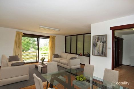 Property photo of 45 Roscommon Crescent Killarney Heights NSW 2087