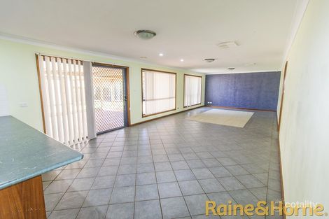 Property photo of 12 Cronin Place Dubbo NSW 2830