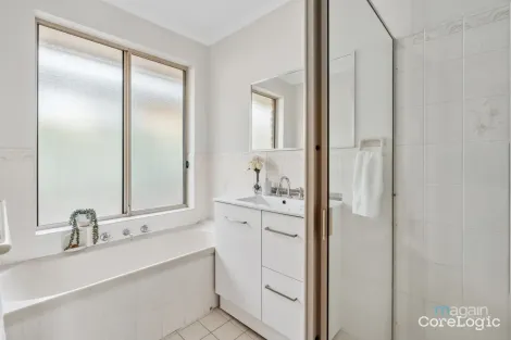 Property photo of 3 Eden Court Old Reynella SA 5161