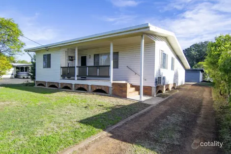 10 Adcock St, Dalby, QLD 4405