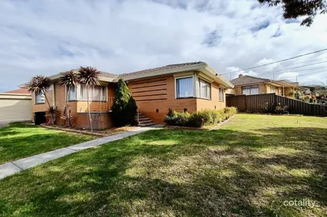 18 Alma Cres, Noble Park, VIC 3174